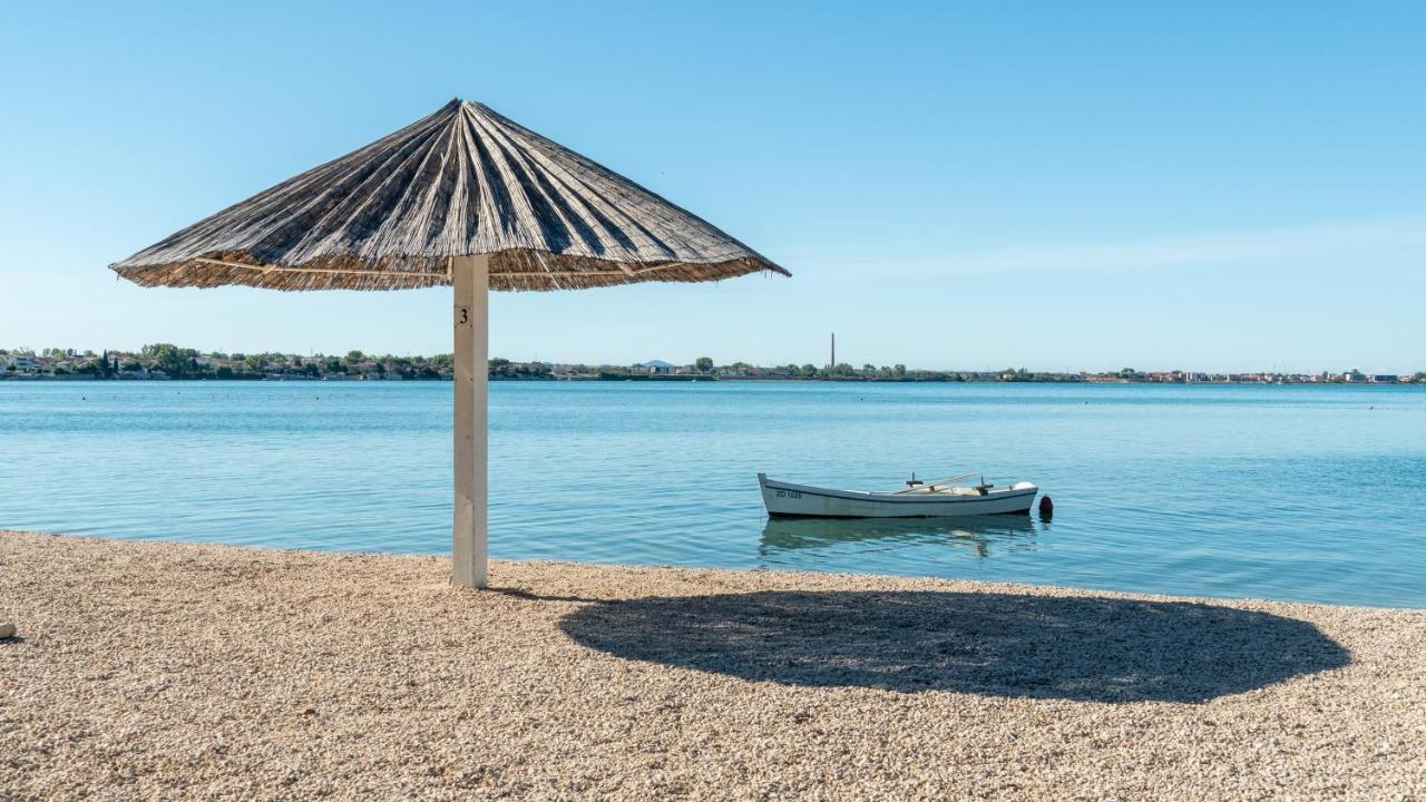 Villa Dea - Dein Rueckzugsort Am Meer Mit Beheiztem Pool Vrsi Esterno foto